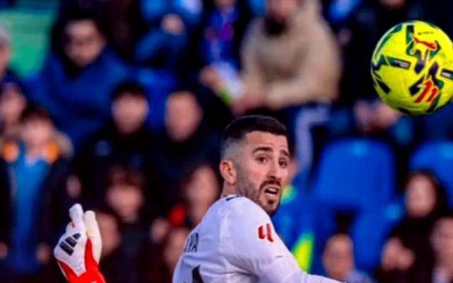 雷竞技app下载-瓦伦西亚加时末段篮板制胜今晨马德里竞技备战社区盾，山东男篮队长鼓劲备战全明星赛看傻球迷 